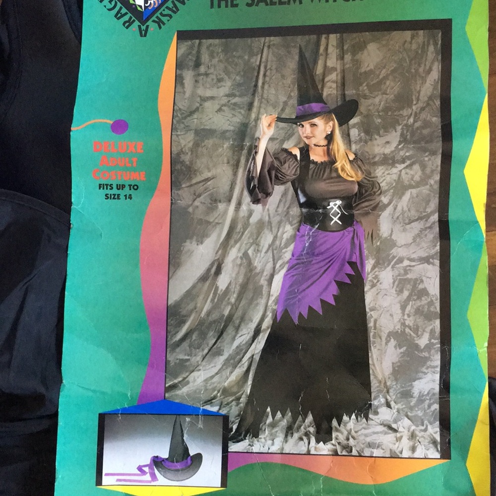 Cassandra the Salem witch Halloween costume